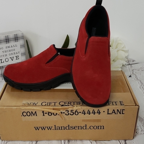 LANDSEND All Weather Slip On Clogs style73773 Suede Dark Garnet 8 NWT NIB - Picture 1 of 8